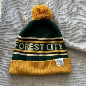 ILLBURY + GOOSE - “Forest City” City of Neighbourhoods Toque - GUC